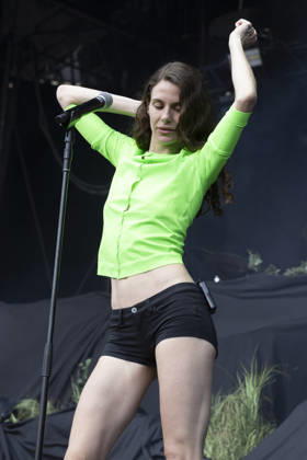 Bar Italia perform at Halifax Piece Hall Nina Cristante of Bar Italia performs at Piece Hall, Halifax, England, 20th June 2026, Credit:Mike Gray MIKE GRAY - B4227 Avalon  Copyright: xMikexGrayx xMIKExGRAYx-xB4227x xAvalonx 1111529161