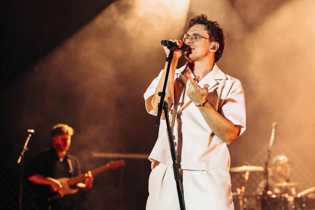 Kamrad live beim 49. Krämerbrückenfest auf dem Domplatz. Erfurt, 19.06.2026