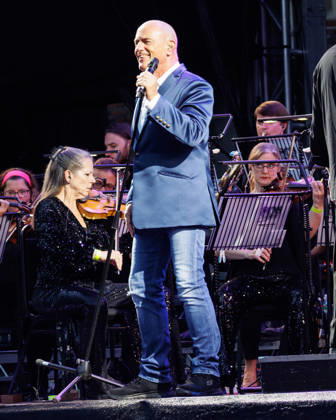 Peter Cox of Go West performing live at the 80s Classical Show at the Hampton Court Palace Festival, London, UK on 20th June 2026 Peter Cox of Go West performing live at the 80s Classical Show at the Hampton Court Palace Festival, London, UK on 20th June 2026, Credit:Manuela Langotsch Avalon United Kingdom, London, Hampton Court Palace Festival  Copyright: xManuelaxLangotschx xAvalonx 1111609741
