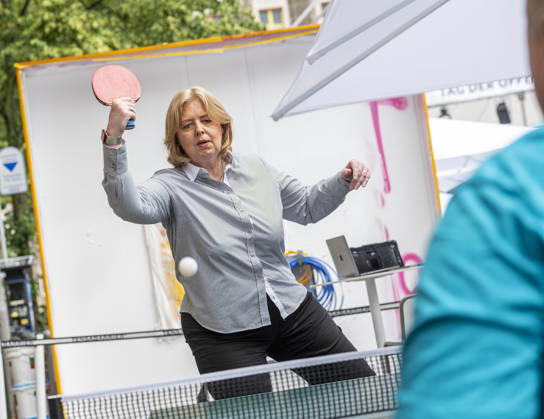 Bärbel Bas EUR, Deutschland, Berlin, 21.06.2026: Bärbel Bas (SPD), Bundesministerin für Arbeit und Soziales am Tag der offenen Tür im BMAS - Mitreden.Mit Bas im Bürger*innendialog.