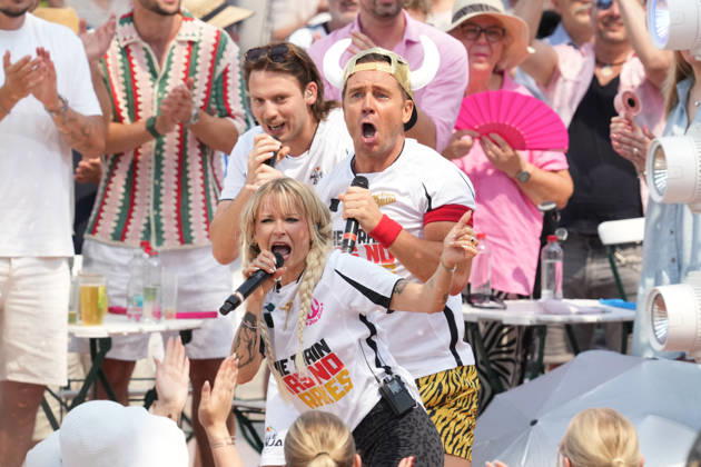 ZDF-Fernsehgarten 2026. Lorenz Büffel, Mia Julia und Malle Anja im ZDF Fernsehgarten mit dem Motto Discofox am 21.06.2026 in Mainz. Mainz ZDF Fernsehgarten Rheinland-Pfalz