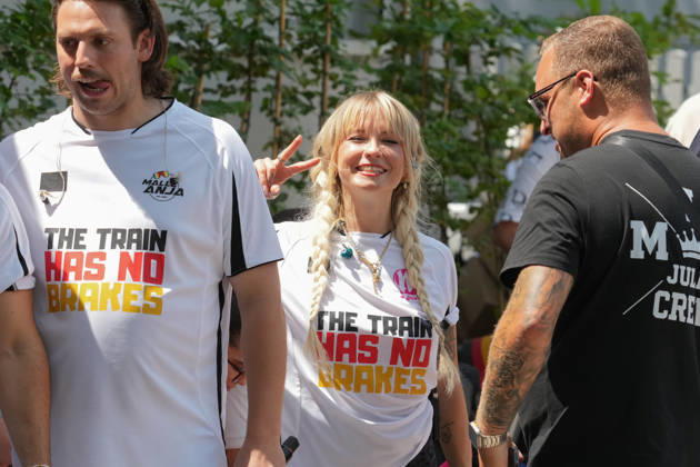 ZDF-Fernsehgarten 2026. Mia Julia im ZDF Fernsehgarten mit dem Motto Discofox am 21.06.2026 in Mainz. Mainz ZDF Fernsehgarten Rheinland-Pfalz