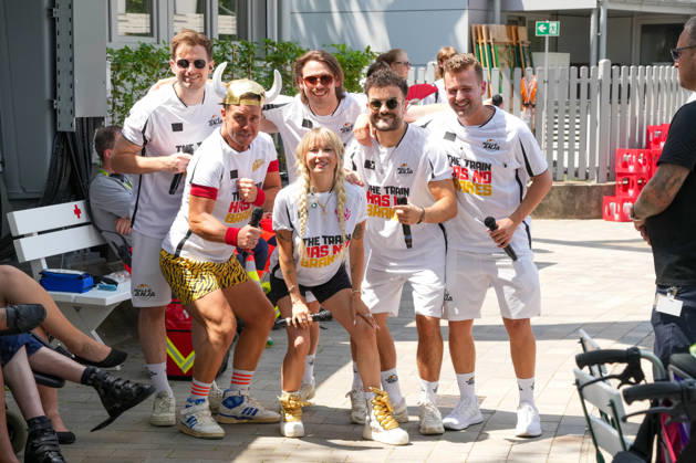 ZDF-Fernsehgarten 2026. Lorenz Büffel, Mia Julia und Malle Anja im ZDF Fernsehgarten mit dem Motto Discofox am 21.06.2026 in Mainz. Mainz ZDF Fernsehgarten Rheinland-Pfalz