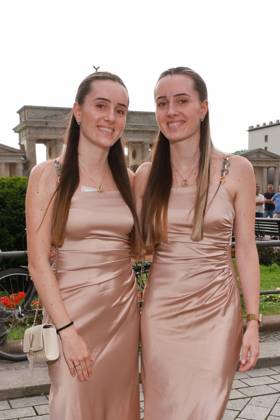 Felix Burda Award 2026, Empfang Leonie und Sophie Klassen Felix Burda Award 2026, AXICA Kongress- und Tagungszentrum, Berlin, Datum: 21.06.2026 Copyright: xEventpress Kratschx