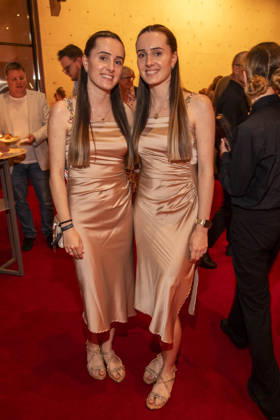 ABB BURDA- Leonie Klassen und Sophie Klassen zu Gast auf der Aftershow Party bei dem Felix Burda Award in der KAXICA am Brandenburger Tor am 21.06.2026 in Berlin Berlin Deutschland