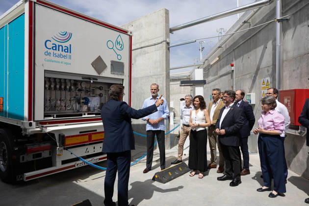 The King Inaugurates the Canal de Isabel II Water and Energy Innovation Center in Pinto, Madrid. King Felipe VI 2i, Interior Minister Fernando Grande Marlaska 3i, and the President of the Community of Madrid, Isabel Díaz Ayuso 4i, during the inauguration of the Water and Energy Innovation Center at the Arroyo Culebro Wastewater Treatment Plant on June 22, 2026, in Pinto, Madrid, Spain. The inauguration is part of the events commemorating the 175th anniversary of the founding of Canal de Isabel II. JUNE 22, 2026 Jesús Hellí Pinto, Madrid Pinto, Madrid, Spain,detected_source_language Copyright: xJesusxHellinx 7614486
