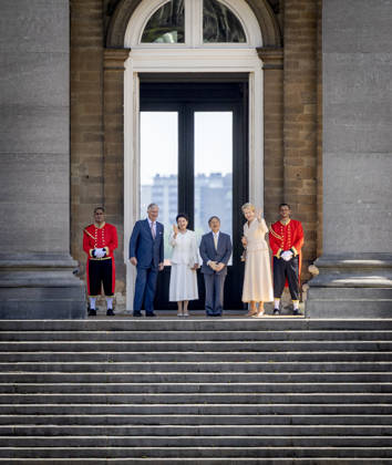 22-06-2026 Laken King Philippe Filip and Queen Mathilde with Japanese Emperor Naruhito and Empress Masako pose for the media at castle Laeken in Belgium at the start of the 2 day statevisit to Belgium. Â  Copyright: xPPEx