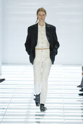 Runway at the Prada fashion show during Milan Fashion Week Menswear Spring Summer 2027 on June 21, 2026, in Milan, Italy Bestimage Milan France,detected_source_language  Copyright: xAgencex xBestimagexAgencex xBestimagex