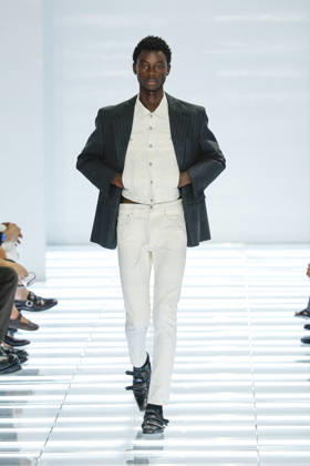 Runway at the Prada fashion show during Milan Fashion Week Menswear Spring Summer 2027 on June 21, 2026, in Milan, Italy Bestimage Milan France,detected_source_language  Copyright: xAgencex xBestimagexAgencex xBestimagex