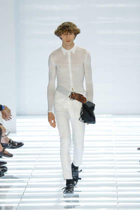 Runway at the Prada fashion show during Milan Fashion Week Menswear Spring Summer 2027 on June 21, 2026, in Milan, Italy Bestimage Milan France,detected_source_language  Copyright: xAgencex xBestimagexAgencex xBestimagex