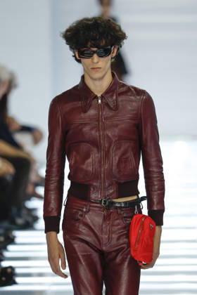 Runway at the Prada fashion show during Milan Fashion Week Menswear Spring Summer 2027 on June 21, 2026, in Milan, Italy Bestimage Milan France,detected_source_language  Copyright: xAgencex xBestimagexAgencex xBestimagex