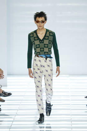 Runway at the Prada fashion show during Milan Fashion Week Menswear Spring Summer 2027 on June 21, 2026, in Milan, Italy Bestimage Milan France,detected_source_language  Copyright: xAgencex xBestimagexAgencex xBestimagex