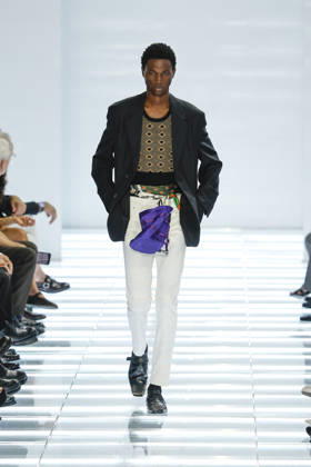 Runway at the Prada fashion show during Milan Fashion Week Menswear Spring Summer 2027 on June 21, 2026, in Milan, Italy Bestimage Milan France,detected_source_language  Copyright: xAgencex xBestimagexAgencex xBestimagex