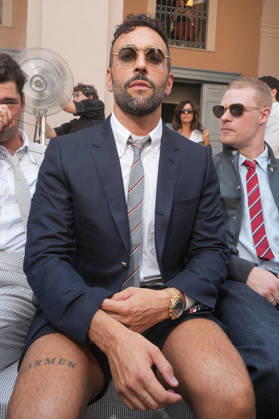 IPA85941867 - Milan, Milan Men™s Fashion Week Spring Summer 2027 - Men™s Fashion, Spring Summer 2027 - Thom Browne fashion show - front row Pictured: Marco Mengoni  Copyright: xRiccardoxGIordanox xRiccardoxGiordanox 85941867