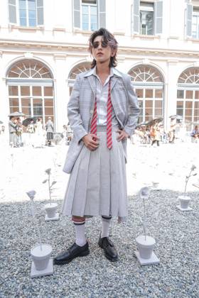 IPA85941844 - Milan, Milan Men™s Fashion Week Spring Summer 2027 - Men™s Fashion, Spring Summer 2027 - Thom Browne fashion show - front row Pictured: Cai Xukun  Copyright: xRiccardoxGIordanox xRiccardoxGiordanox 85941844