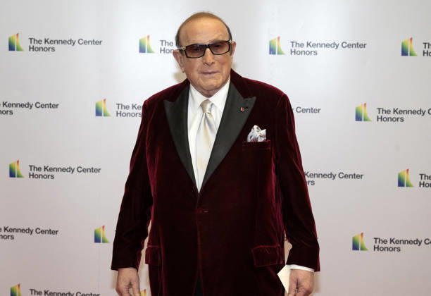 46th Annual Kennedy Center Honors Formal Artist s Dinner Arrivals Clive Davis arrives for the Medallion Ceremony honoring the recipients of the 46th Annual Kennedy Center Honors at the Department of State in Washington, DC on Saturday, December 2, 2023. The 2023 honorees are: actor and comedian Billy Crystal; acclaimed soprano Renee Fleming; British singer-songwriter producer, and member of the Bee Gees, Barry Gibb; rapper, singer, and actress Queen Latifah; and singer Dionne Warwick. Photo by Ron Sachs Pool via CNP ABACAPRESS.COM Washington District of Columbia United States  Copyright: xCNP ABACAx