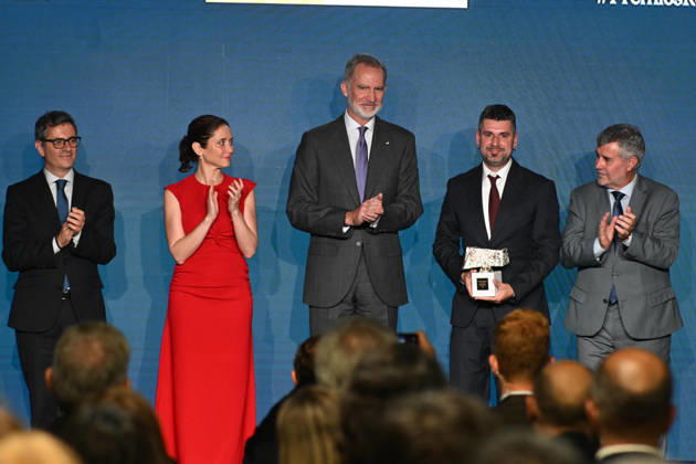 King Felipe IV Presents the 43rd Edition of the 2026 King of Spain International Journalism Awards Félix Bolanos, Isabel Díaz Ayuso, and King Felipe VI alongside the award winners during the awards ceremony for the 2026 King of Spain International Journalism Awards, on June 22, 2026, in Madrid, Spain. These awards are organized by the EFE News Agency and the Spanish Agency for International Development Cooperation (AECID), and since 1983 have recognized journalistic excellence in Ibero-American countries, as well as in those nations with which Spain maintains historical, KING PHILIP VI KING OF SPAIN INTERNATIONAL JOURNALISM AWARDS EFE NEWS AGENCY SPANISH AGENCY FOR INTERNATIONAL DEVELOPMENT COOPERATION José Madrid Madrid, Spain,detected_so Copyright: xJosà xOlivax 7615764