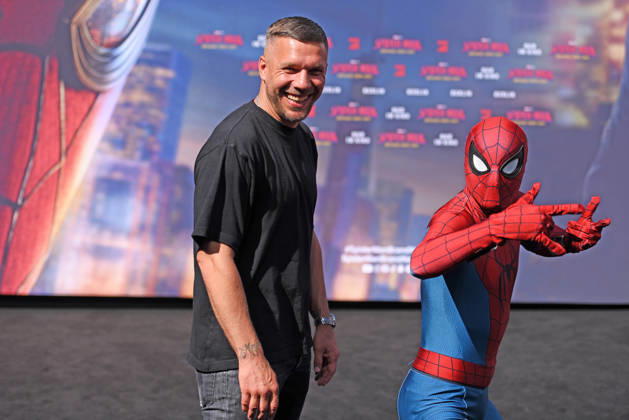 Lukas Podolski beim Fan-Event zu SPIDER-MAN: BRAND NEW DAY am Uber Platz in Berlin am 22.06.2026