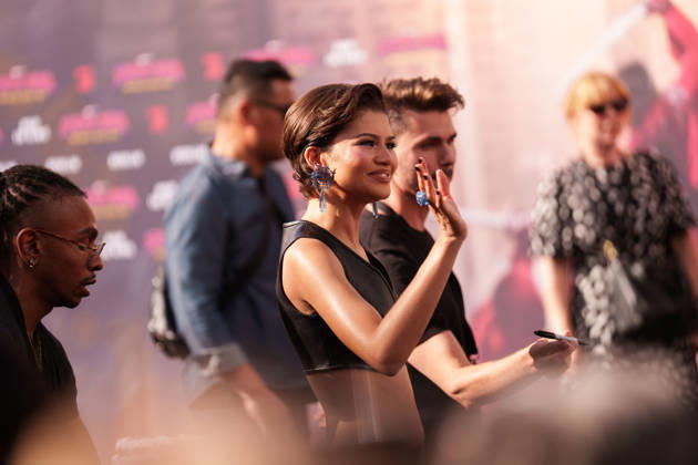 Zendaya beim Fanevent zum neuen Marvel Spider-Man Film, Spider-Man: Brand New Day 22.06.2026, Promis, Film, Berlin, Zendaya beim Fanevent zum neuen Marvel Spider-Man Film, Spider-Man: Brand New Day Zendaya winkt den Fans, Zendaya waves her Fans Berlin Berlin Berlin Deutschland Copyright: xJamesxZabelx