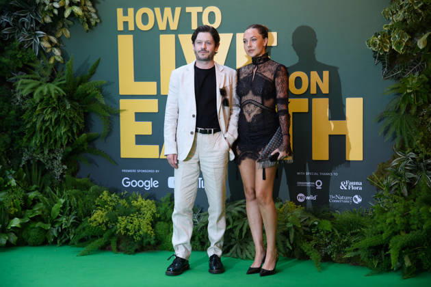How To Live On Earth World Premiere Arrivals at Odeon Luxe, Leicester Square, London, UK - 22 June 2026 Iwah Rheon and Zoe Grisedale attends How To Live On Earth World Premiere at Odeon Luxe, Leicester Square, London, England, UK on Monday 22 June, 2026., Credit:Justin Ng Avalon UK, England, London, Odeon Luxe, Leicester Square Copyright: xJustinxNgx xAvalonx 1111865858