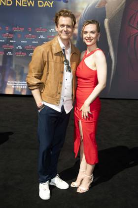 ABB SPIDERMANN- Johannes Heinrichs mit Nadja Gallera zu Gast auf dem schwarzen Teppich beim German Fan Event for Spider-Man Brand New Day am Uber Platz am 22.96.2026 in Berlin Berlin Deutschland