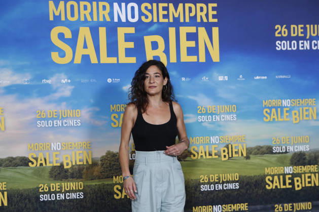 June 23, 2026, Madrid, Madrid, Spain: Spanish actress TAMARA CASELLAS poses for the media during the photocall for the presentation of the movie Morir no siempre sale bien held at Leclab Madrid. Directed by Claudia Pinto the black comedy film tells the story of two families from different social backgrounds forced to interact after the kidnapping of a corpse. The cinematic project explores social differences through irony and empathy offering a critical portrait of modern society. Madrid Spain  - ZUMAo127 20260623_zep_o127_052 Copyright: xHugoxOrtunox