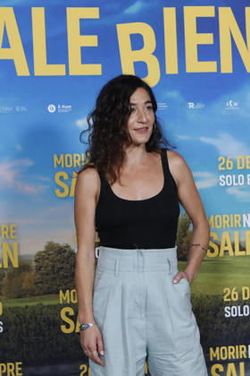 June 23, 2026, Madrid, Madrid, Spain: Spanish actress TAMARA CASELLAS poses for the media during the photocall for the presentation of the movie Morir no siempre sale bien held at Leclab Madrid. Directed by Claudia Pinto the black comedy film tells the story of two families from different social backgrounds forced to interact after the kidnapping of a corpse. The cinematic project explores social differences through irony and empathy offering a critical portrait of modern society. Madrid Spain  - ZUMAo127 20260623_zep_o127_048 Copyright: xHugoxOrtunox
