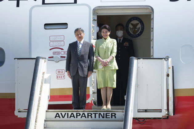 Crown Princess Elisabeth Welcomes Japanese Emperor and Empress - Brussels Emperor Naruhito and Empress Masako of Japan arrive at Melsbroek Air Base for a state visit in Steenokkerzeel, Belgium on June 20, 2026, where they are welcomed by Princess Elisabeth of Belgium as part of the 160th anniversary of diplomatic relations between the two countries. Photo by Monasse T ANDBZ ABACAPRESS.COM Steenokkerzeel Flemish Brabant Belgium  Copyright: xMonassexThierry ANDBZ ABACAx