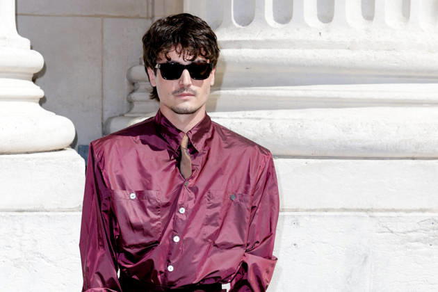 Julien De Saint Jean arrives at the Saint Laurent Ready-to-Wear Men’s Spring Summer 2027 fashion show during Paris Fashion Week at the Bourse de Commerce Pinault Collection in Paris, France, on June 23, 2026. Olivier Borde, Bestimage. Celebrities await the Saint Laurent Men’s Spring Summer 2027 show as part of Paris Fashion Week on June 23, 2026, in Paris, France. Paris, France,detected_source_language  Copyright: xOLIVIERxBORDEx xBESTIMAGExOLIVIERxBORDEx xBESTIMAGEx