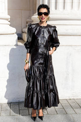 Farida Khelfa at the end of the second Saint Laurent Ready-to-Wear Men’s Spring Summer 2027 fashion show during Paris Fashion Week at the Bourse de Commerce Pinault Collection in Paris, France, on June 23, 2026. Olivier Borde, Bestimage. Celebrities await the Saint Laurent Men’s Spring Summer 2027 show as part of Paris Fashion Week on June 23, 2026, in Paris, France. Paris, France,detected_source_language  Copyright: xOLIVIERxBORDEx xBESTIMAGExOLIVIERxBORDEx xBESTIMAGEx