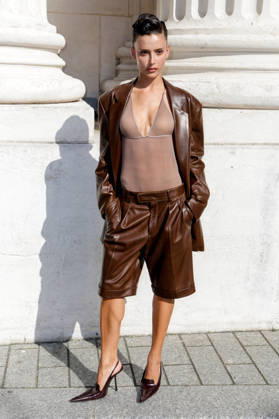 Livia Nunes arrives at the second Saint Laurent Ready-to-Wear Men’s Spring Summer 2027 fashion show during Paris Fashion Week at the Bourse de Commerce Pinault Collection in Paris, France, on June 23, 2026. Olivier Borde, Bestimage. Celebrities await the Saint Laurent Men’s Spring Summer 2027 show as part of Paris Fashion Week on June 23, 2026, in Paris, France. Paris, France,detected_source_language  Copyright: xOLIVIERxBORDEx xBESTIMAGExOLIVIERxBORDEx xBESTIMAGEx