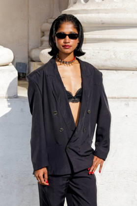 Urmila Pabale arrives at the second Saint Laurent Ready-to-Wear Mens Spring Summer 2027 fashion show during Paris Fashion Week at the Bourse de Commerce Pinault Collection in Paris, France, on June 23, 2026. Olivier Borde, Bestimage. Celebrities await the Saint Laurent Men’s Spring Summer 2027 show as part of Paris Fashion Week on June 23, 2026, in Paris, France. Paris, France,detected_source_language  Copyright: xOLIVIERxBORDEx xBESTIMAGExOLIVIERxBORDEx xBESTIMAGEx