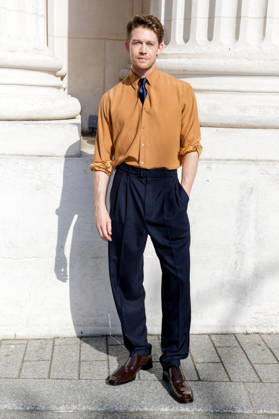 Joe Alwyn arrives at the second Saint Laurent Ready-to-Wear Men’s Spring Summer 2027 fashion show during Paris Fashion Week at the Bourse de Commerce Pinault Collection in Paris, France, on June 23, 2026. Olivier Borde, Bestimage. Celebrities await the Saint Laurent Men’s Spring Summer 2027 show as part of Paris Fashion Week on June 23, 2026, in Paris, France. Paris, France,detected_source_language  Copyright: xOLIVIERxBORDEx xBESTIMAGExOLIVIERxBORDEx xBESTIMAGEx