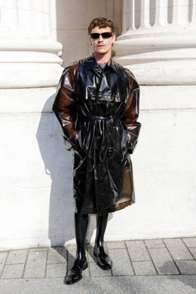 Connor Storrie at the end of the second Saint Laurent Ready-to-Wear Men’s Spring Summer 2027 fashion show during Paris Fashion Week at the Bourse de Commerce Pinault Collection in Paris, France, on June 23, 2026. Olivier Borde Bestimage Celebrities await the Saint Laurent Men’s Spring Summer 2027 show as part of Paris Fashion Week on June 23, 2026, in Paris, France. Paris, France,detected_source_language  Copyright: xOLIVIERxBORDEx xBESTIMAGExOLIVIERxBORDEx xBESTIMAGEx