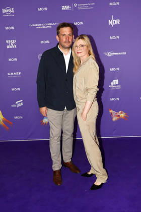 Sebastian Bezzel und Johanna Christine Gehlen beim Moin Mittsommer Event der Filmfoerderung von Hamburg und Schleswig-Holstein am 23.06.2026 in Hamburg Sebastian Bezzel and Johanna Christine Gehlen attenda the Moin Mittsommer event at Kampnagel on June 23, 2026 in Hamburg, Germany Moin Mittsommer Event in Hamburg