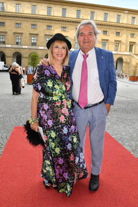 Patricia Riekel und Helmut Markwort beim 25. Friedenspreis des Deutschen Films - Die Bruecke im Cuvillies Theater am 23.06.2026 in Muenchen Patricia Riekel and Helmut Markwort attend the 25th German Film Peace Prize Die Bruecke at the CuvilliÃ s Theatre on June 23, 2026 in in Munich, Germany Die Bruecke Friedenspreis in Muenchen