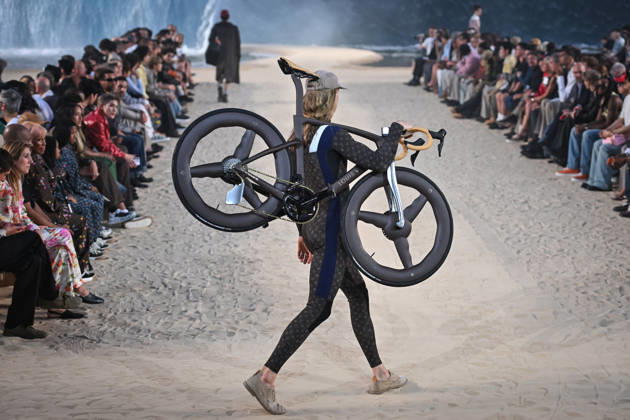 PFW - Louis Vuitton Runway in Paris FA A model walks the runway the Spring Summer 2027 collection by US designer Pharrell Williams for Louis Vuitton during the Paris Fashion Week, on June 23, 2026. Photo by Firas Abdullah ABACAPRESS.COM Paris Ile-de-France France  Copyright: xAbdullahxFiras ABACAx
