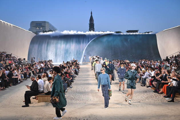 PFW - Louis Vuitton Runway in Paris FA A model walks the runway the Spring Summer 2027 collection by US designer Pharrell Williams for Louis Vuitton during the Paris Fashion Week, on June 23, 2026. Photo by Firas Abdullah ABACAPRESS.COM Paris Ile-de-France France  Copyright: xAbdullahxFiras ABACAx