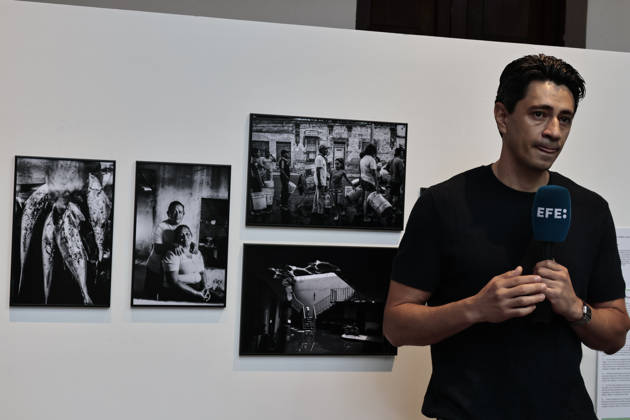 June 23, 2026, Mexico City, State Of Mexico, Mexico: The Franz Mayer Museum is once again hosting the World Press Photo 2026 exhibition, showcasing 144 of the best photojournalistic and documentary photographs from around the world. Mexican photographer CESAR RODRIGUEZ, who won the Long-Term Projects category with his series Mexico, a Changing Climate, was present at the event. His series addresses climate change, specifically the water situation in different regions of the country. World Press Photo is celebrating its 70th anniversary, and to commemorate this milestone, the exhibition The Archive is also on display. This exhibition features photographs that have won this award and are considered the most representative of each era - ZUMAp204 20260623_zip_p204_021 Copyright: xJosuexPerezx