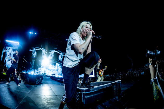 Linkin Park concert at the Miguel Ríos Auditorium in Rivas Vaciamadrid, Madrid. Emily Armstrong of Linkin Park during a performance at the Miguel Ríos Auditorium on June 23, 2026, in Rivas Vaciamadrid, Madrid, Spain. The concert is part of the From Zero World Tour, the band’s global tour marking their return to major stages nearly a decade after their last visit to Spain. The tour also serves to promote their eighth studio album, ‘From Zero,’ and to consolidate the band’s new era with Emily Armstrong as lead vocalist alongside Mike Shinoda. Spain,detected_source_language  Copyright: xRicardoxRubiox 7618576