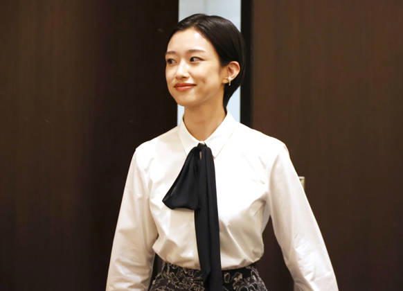 June 23, 2026, Tokyo, Japan - Japanese actress Yumi Kawai arrives at a press conference for the 2017 documentary film Monky Business: The Adventure of Curious George s Creators at the Foreign Correspondents Club of Japan in Tokyo after a preview screening on Tuesday, June 23, 2026. Japanese-born British documentary folmmaker Ema Ryan Yamazaki recreated Japanese-language version for the 85th anniversary of George s birthday and Kawai is a narrator for Japanese version. (photo by Yoshio Tsunoda AFLO)  aflo_335499039