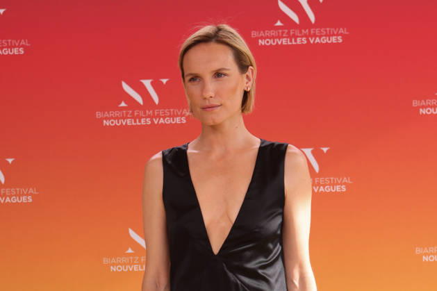 Ana Girardot at the Théâtre de la Gare du Midi during the opening ceremony of the 2026 Biarritz International Film Festival Nouvelles Vagues, on June 23, 2026. Jean Marc Lhomer, Bestimage. Photocall before the opening ceremony of the Biarritz International Film Festival – Nouvelles Vagues 2026 at the Théâtre de la Gare du Midi in Biarritz on June 23, 2026, Biarritz, France,detected_source_language  Copyright: xJean-MarcxLhomerx xBestimagexJean-MarcxLhomerx xBestimagex