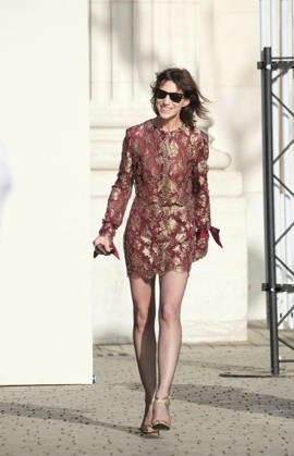 Charlotte Gainsbourg at the Saint Laurent Mens Spring Summer 2027 fashion show at the Bourse du Commerce in Paris on June 23, 2026. Anne Sophie Guebey, Bestimage. Celebrities at the Saint Laurent Mens Spring Summer 2027 fashion show at the Bourse du Commerce in Paris on June 23, 2026, Paris, France,detected_source_language  Copyright: xAnne-SophiexGuebeyx xBestimagexAnne-SophiexGuebeyx xBestimagex