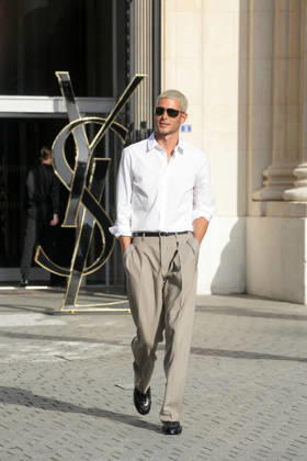 Fai Khadra at the Saint Laurent Mens Spring Summer 2027 fashion show at the Bourse du Commerce in Paris on June 23, 2026. Anne Sophie Guebey, Bestimage. Celebrities at the Saint Laurent Mens Spring Summer 2027 fashion show at the Bourse du Commerce in Paris on June 23, 2026, Paris, France,detected_source_language  Copyright: xAnne-SophiexGuebeyx xBestimagexAnne-SophiexGuebeyx xBestimagex