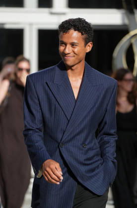 Jaafar Jackson at the Saint Laurent Mens Spring Summer 2027 fashion show at the Bourse du Commerce in Paris on June 23, 2026. Anne Sophie Guebey, Bestimage. Celebrities at the Saint Laurent Mens Spring Summer 2027 fashion show at the Bourse du Commerce in Paris on June 23, 2026, Paris, France,detected_source_language  Copyright: xAnne-SophiexGuebeyx xBestimagexAnne-SophiexGuebeyx xBestimagex