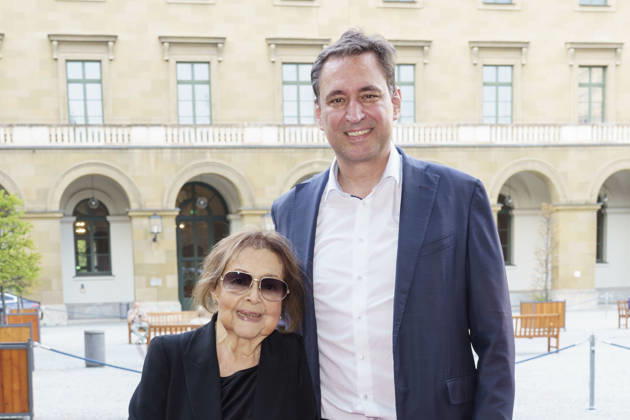 Elisabeth Endriss und Georg Eisenreich bei der Verleihung vom 25. Friedenspreis des Deutschen Films - Die Brücke 2026 im CuvilliÃ s-Theater. München, 23.06.2026