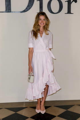 Frederique Brons Photocall from the Dior Mens Spring Summer 2027 Ready-to-Wear show during Paris Fashion Week on June 24, 2026 Olivier Borde Bestimage Celebrities at the Dior Mens Spring Summer 2027 Ready-to-Wear show during Paris Fashion Week on June 24, 2026, Paris, France,detected_source_language  Copyright: xOLIVIERxBORDEx xBESTIMAGExOLIVIERxBORDEx xBESTIMAGEx