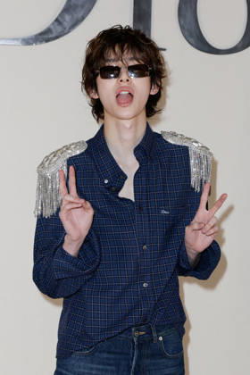 Juhoon at the Dior Mens Spring Summer 2027 Ready-to-Wear show during Paris Fashion Week on June 24, 2026. Olivier Borde, Bestimage. Celebrities at the Dior Mens Spring Summer 2027 Ready-to-Wear show during Paris Fashion Week on June 24, 2026, Paris, France,detected_source_language  Copyright: xOLIVIERxBORDEx xBESTIMAGExOLIVIERxBORDEx xBESTIMAGEx