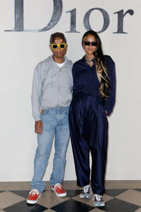 Pharrell Williams, Helen Lasichanh Photocall from the Dior Men’s Spring Summer 2027 Ready-to-Wear show during Paris Fashion Week on June 24, 2026 Olivier Borde Bestimage Celebrities at the Dior Men’s Spring Summer 2027 Ready-to-Wear show during Paris Fashion Week on June 24, 2026, Paris, France,detected_source_language  Copyright: xOLIVIERxBORDEx xBESTIMAGExOLIVIERxBORDEx xBESTIMAGEx