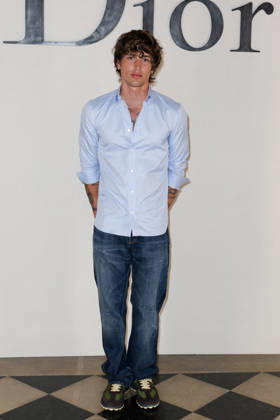 Vinnie Hacker Photocall from the Dior Mens Spring Summer 2027 Ready-to-Wear show during Paris Fashion Week on June 24, 2026 Olivier Borde Bestimage Celebrities at the Dior Mens Spring Summer 2027 Ready-to-Wear show during Paris Fashion Week on June 24, 2026, Paris, France,detected_source_language  Copyright: xOLIVIERxBORDEx xBESTIMAGExOLIVIERxBORDEx xBESTIMAGEx